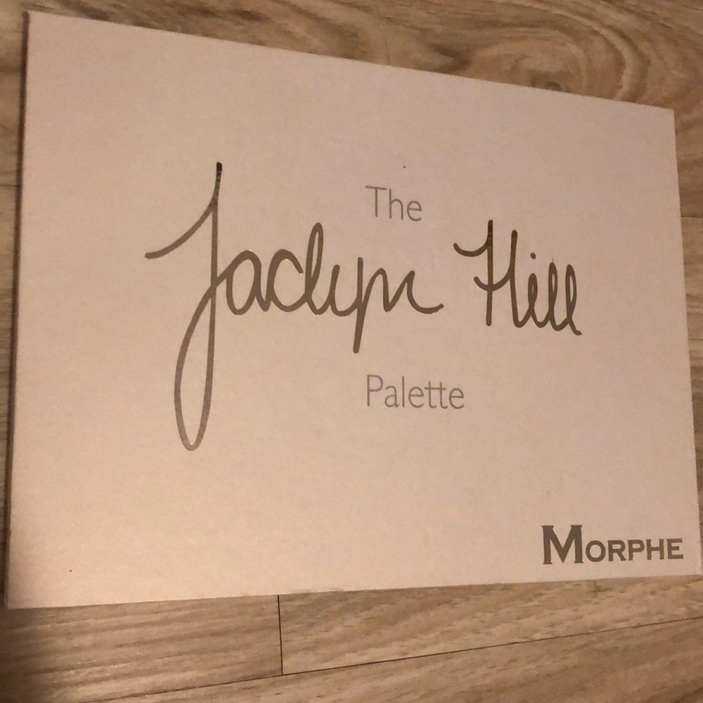 MORPHEXJACLYNHILL EYE SHADOW PALETTE